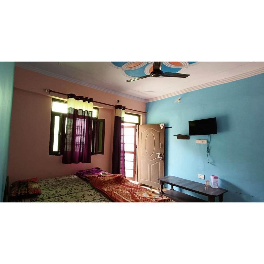 Astha Guest House Gopeshwar ภายนอก รูปภาพ